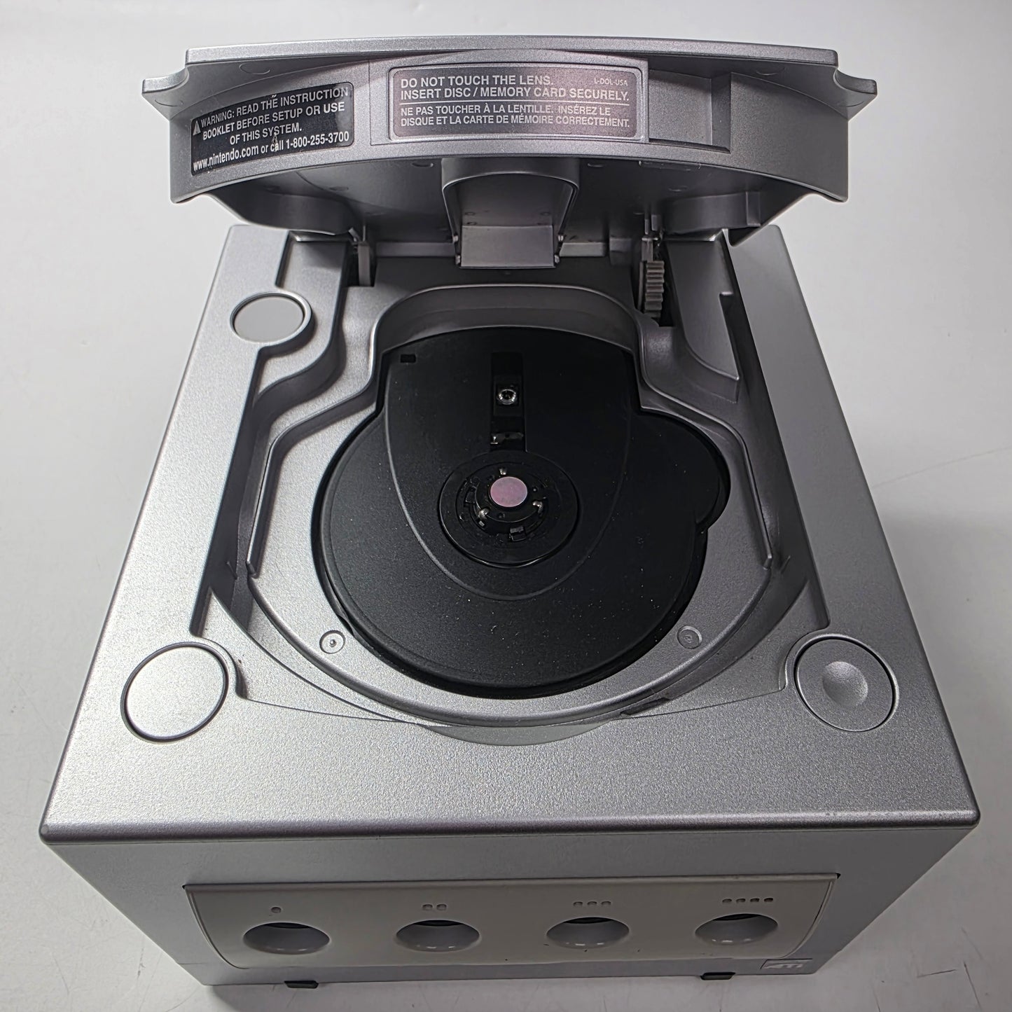 Nintendo GameCube Console Gaming System DOL-001 Silver