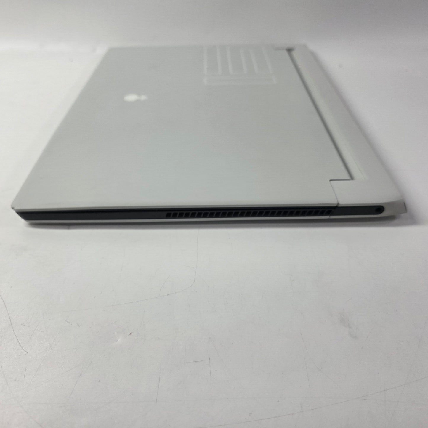 Alienware X15 P1114 15.6" i9-12900H 2.5GHz 32GB RAM 2TB SSD GeForce RTX 3080 Ti