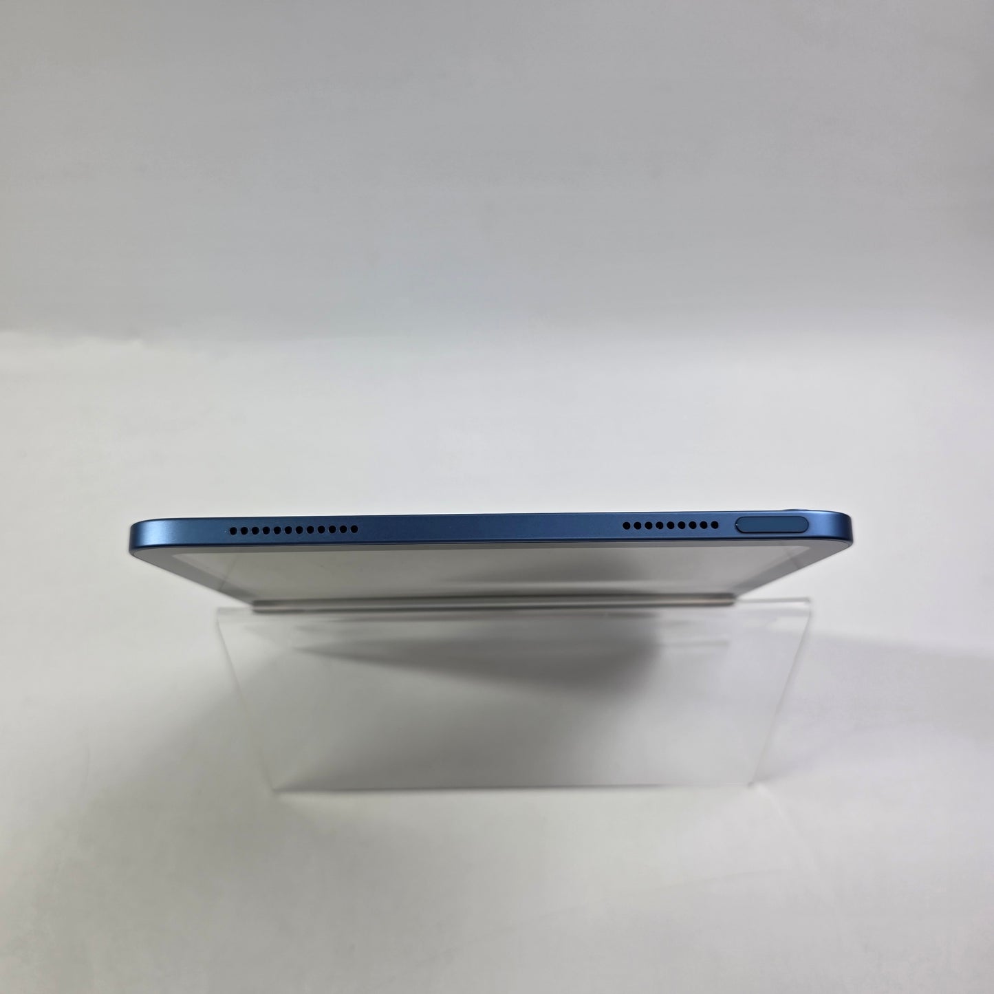 WiFi Only Apple iPad 10th Gen 256GB Blue MPQ93LL/A