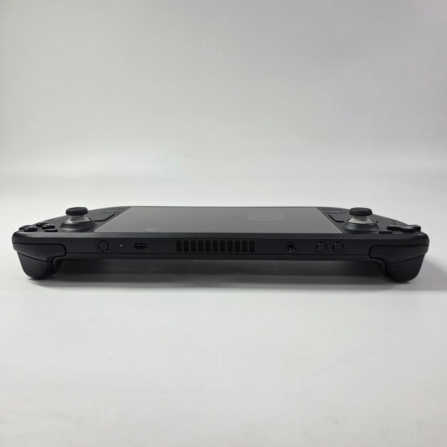 Valve Steam Deck 7" AMD 7nm Ryzen APU 16GB RAM 256GB Black 1010
