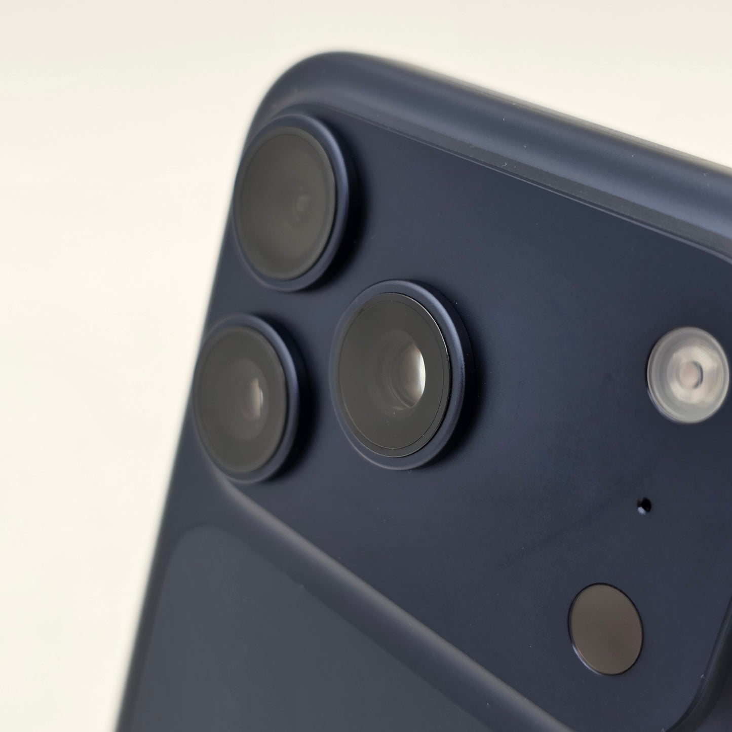 Factory Unlocked Apple iPhone 17 Pro 256GB Blue Titanium M67M4LL/A