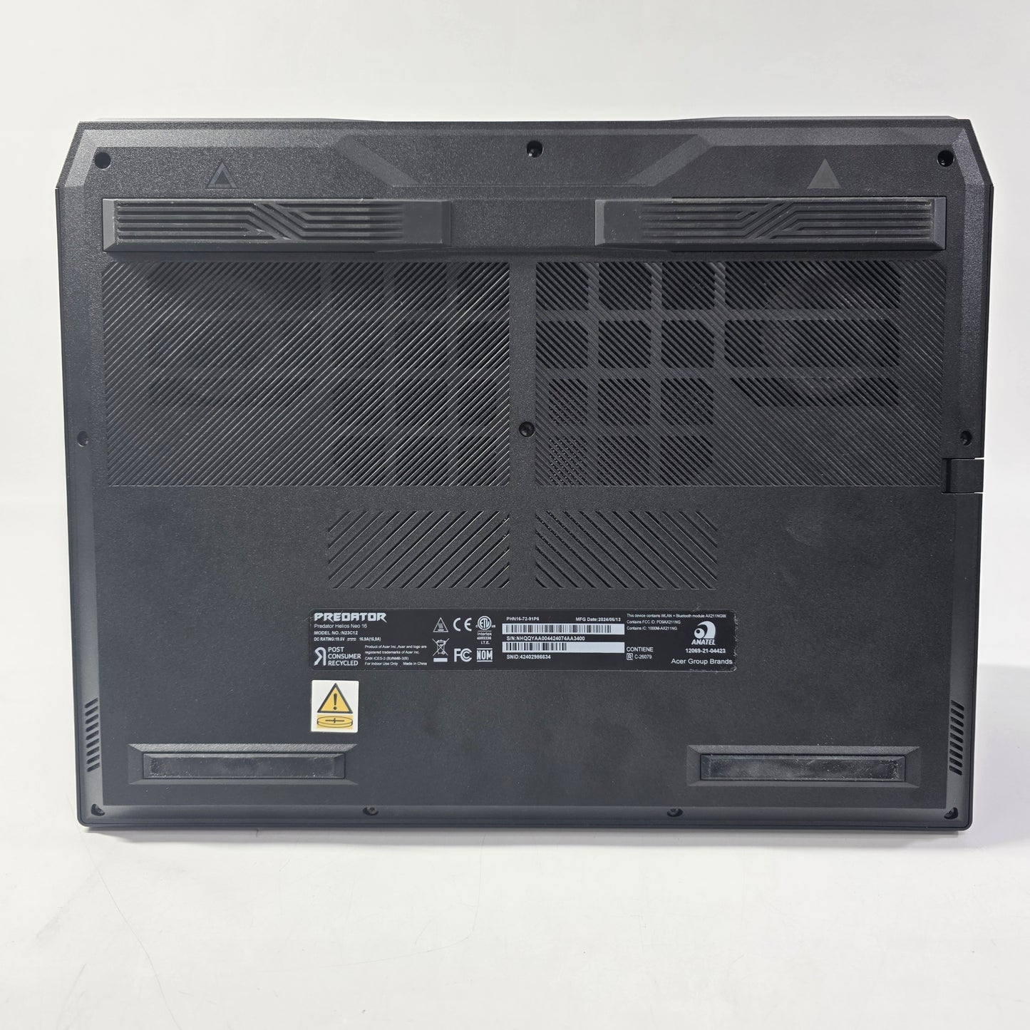 Acer Predator Helios Neo 16 PHN16-72 16" i9-14900HX 2.2GHz 16GB RAM 1TB SSD 4070