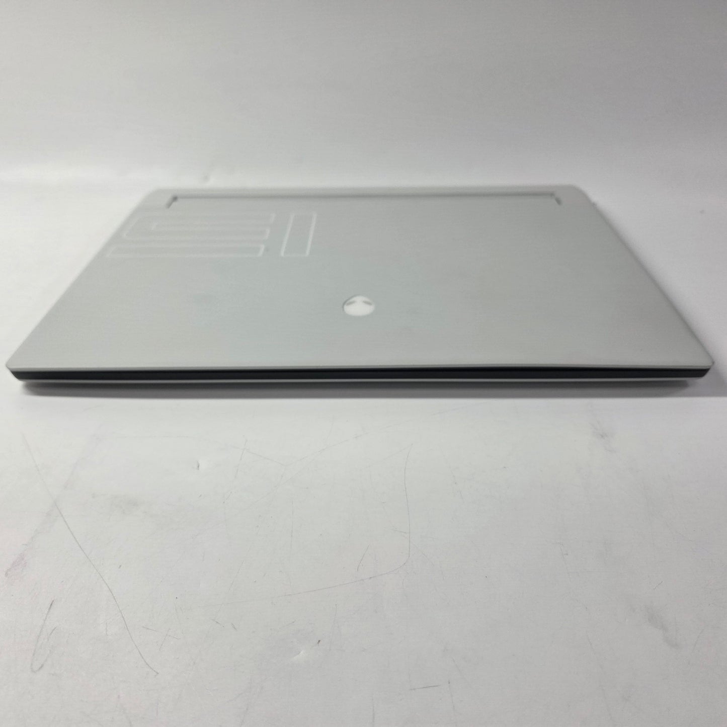 Alienware X15 P1114 15.6" i9-12900H 2.5GHz 32GB RAM 2TB SSD GeForce RTX 3080 Ti