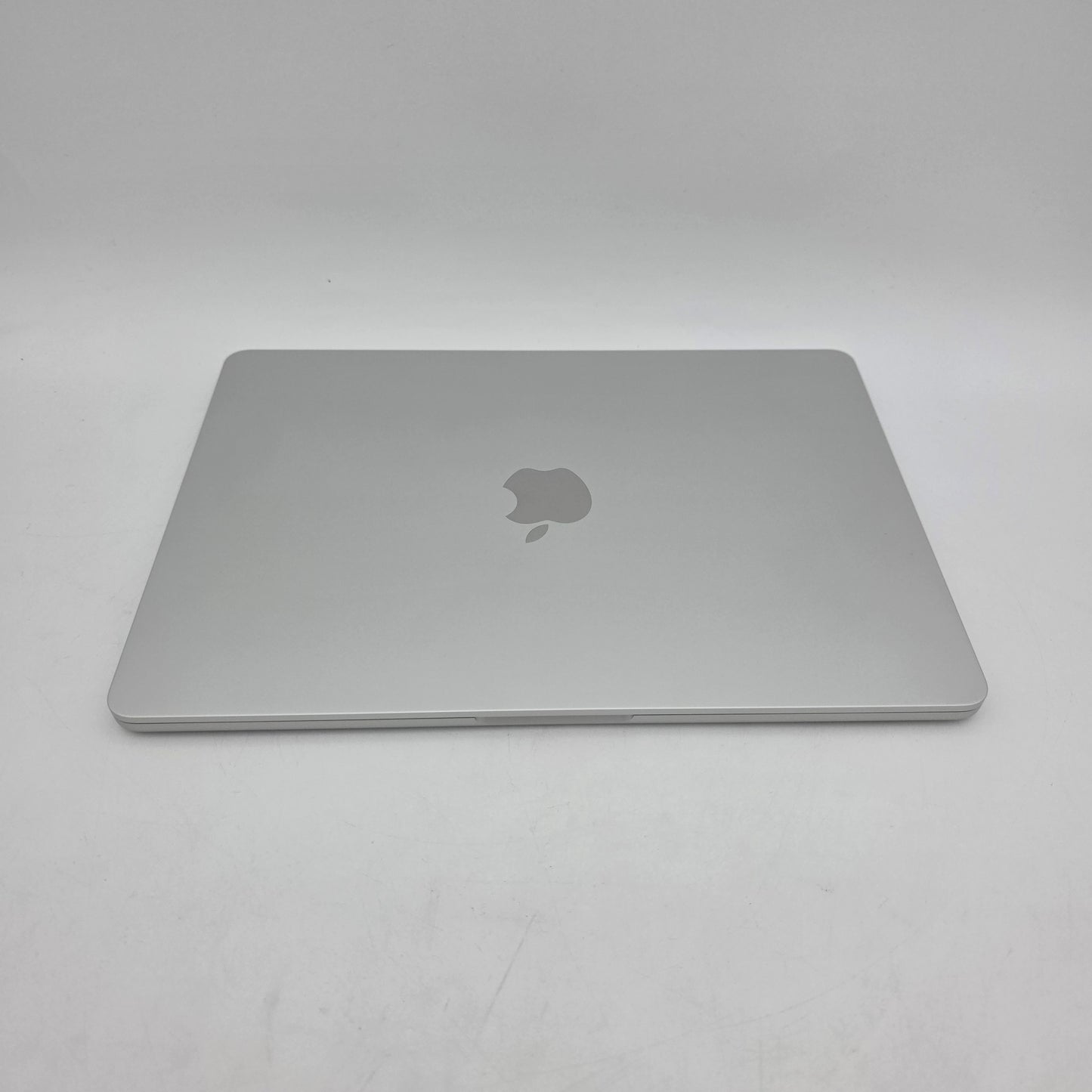 2025 Apple MacBook Air 13.6" M4 4.5GHz 16GB RAM 256GB SSD A3240