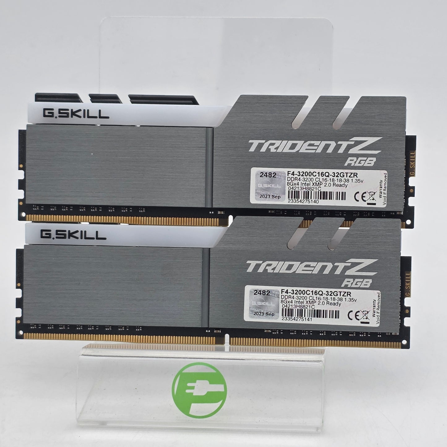 G.Skill Trident Z RGB 32GB (4x8GB) RAM DDR4 3200MHz 04213H8821C Gaming RAM