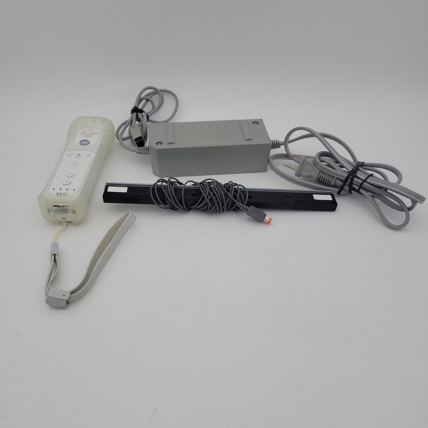 Nintendo Wii Video Game Console RVL-001 White