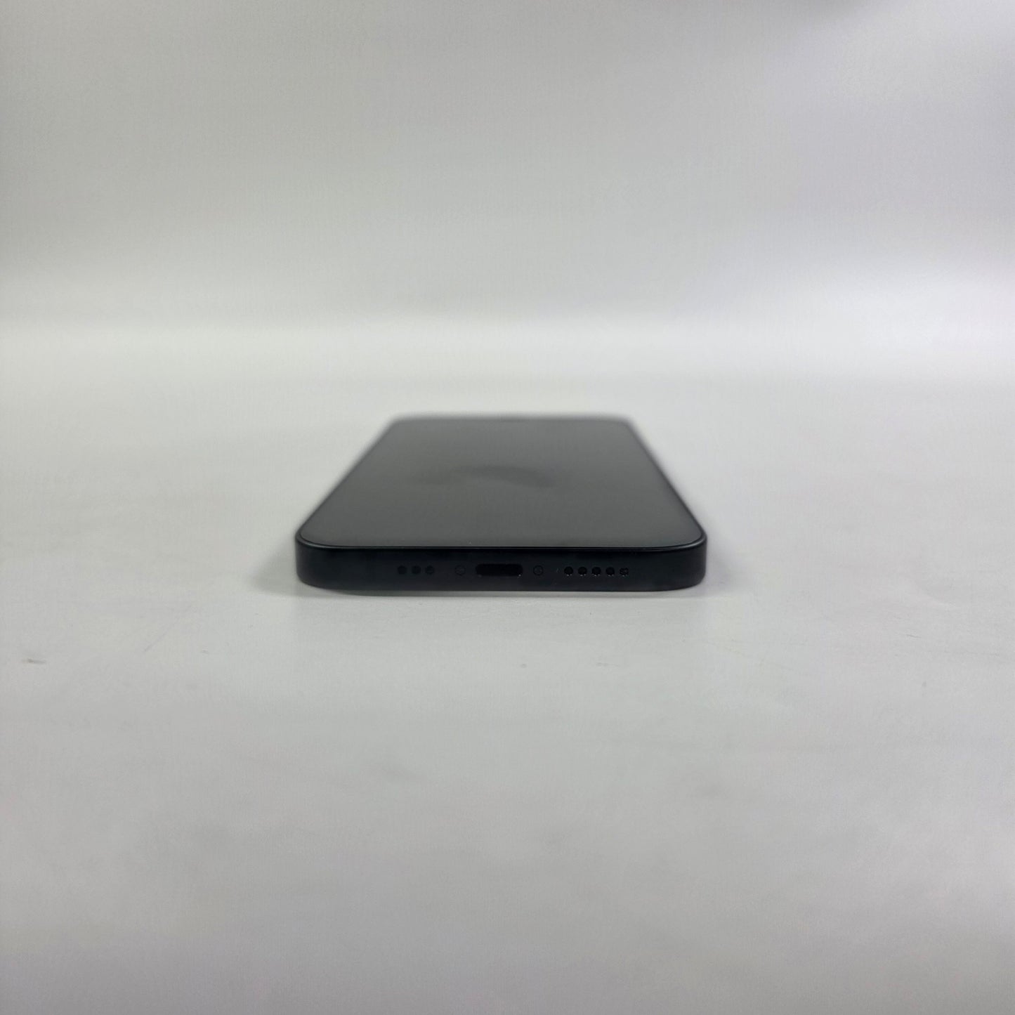Factory Unlocked Apple iPhone 12 64GB Black MGF43LL/A