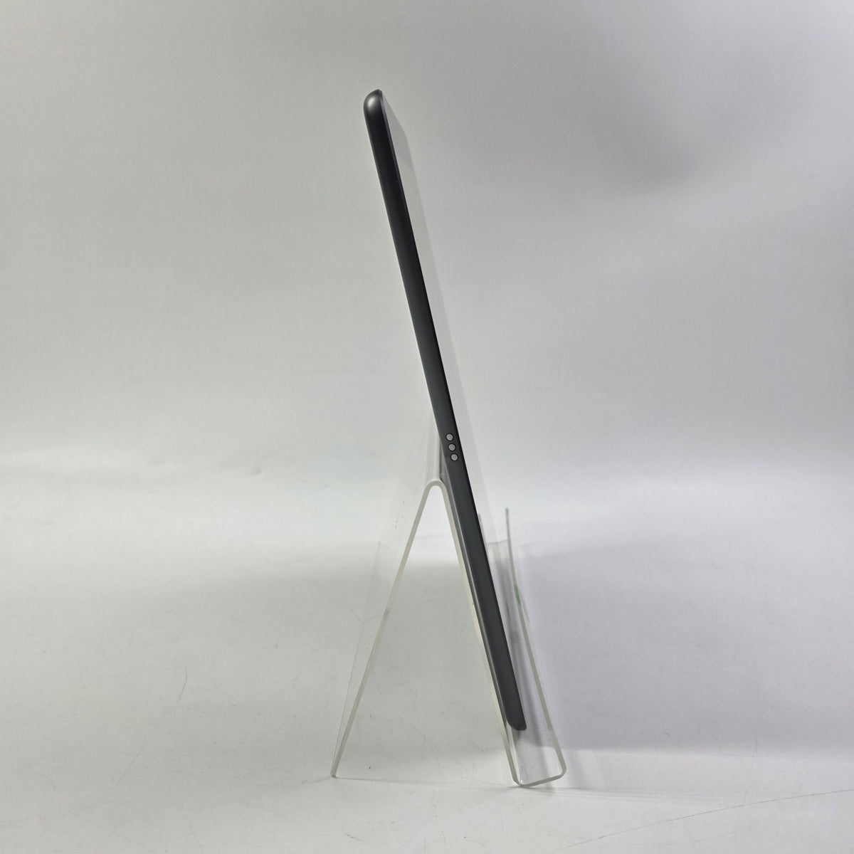 WiFi Only Apple iPad 9th Gen 64GB Space Gray MK663LL/A