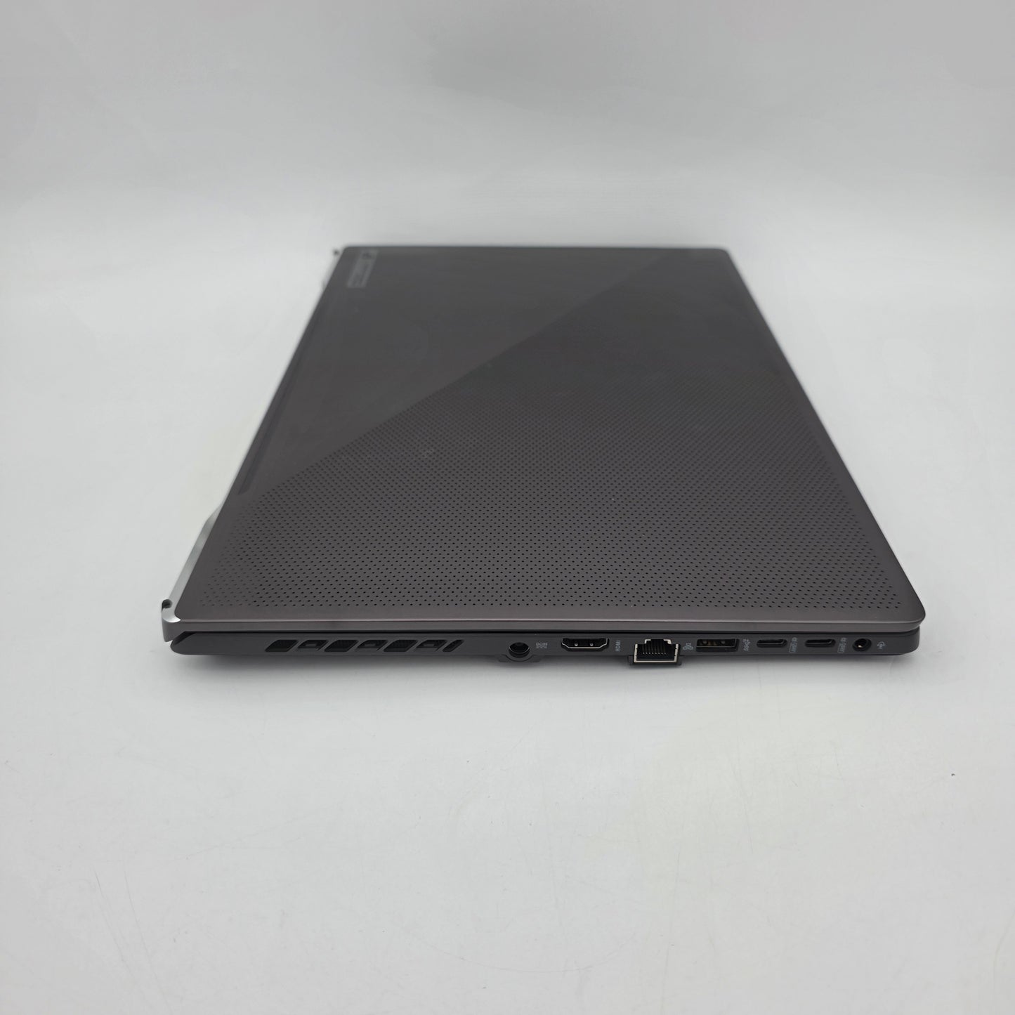Asus ROG Zephyrus G15 GA503Q Ryzen 9 5900HS 16GB RAM 1TB SSD GeForce RTX 3070