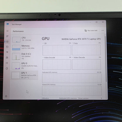 Razer Blade 17 RZ09-0423 17" i9-12900H 2.5GHz 16GB 1TB SSD GeForce RTX 3070 Ti