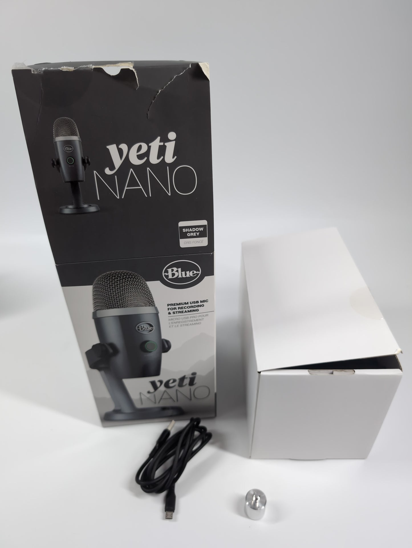 Yeti Nano Blue Standalone Microphone 888-000438