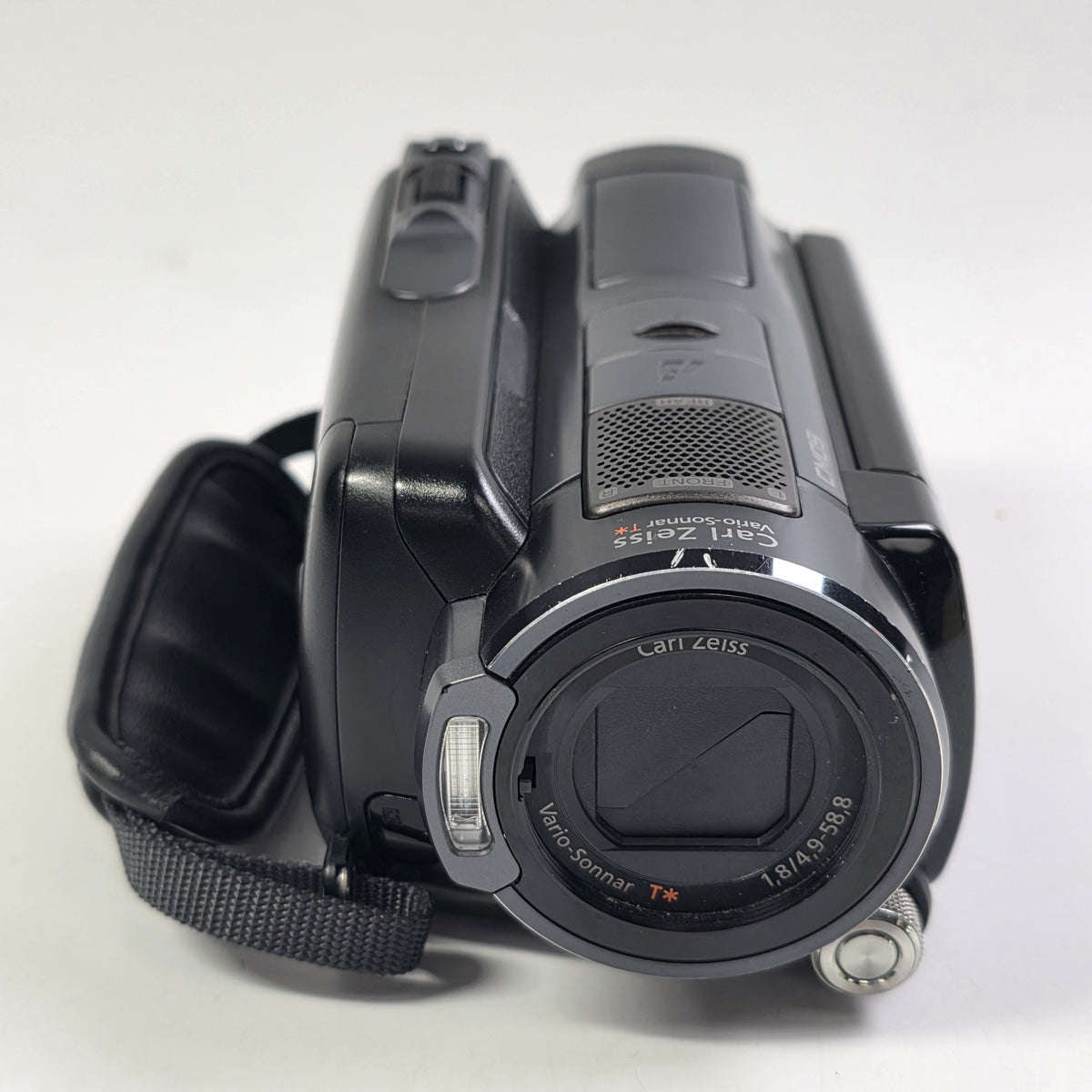 Sony Handycam Digital Video Camcorder HDR-SR11
