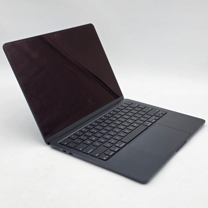 New 2025 Apple MacBook Air 13.3" M4 8C GPU 4.5GHz 16GB RAM 256GB SSD A3240