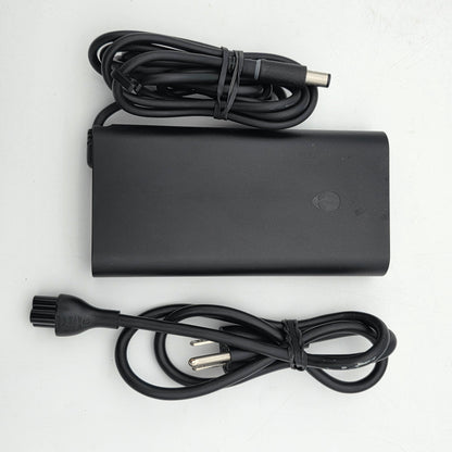 Alienware X15 R1 15.6" i9-11900H 2.5GHz 32GB RAM 2TB SSD GeForce RTX 3080