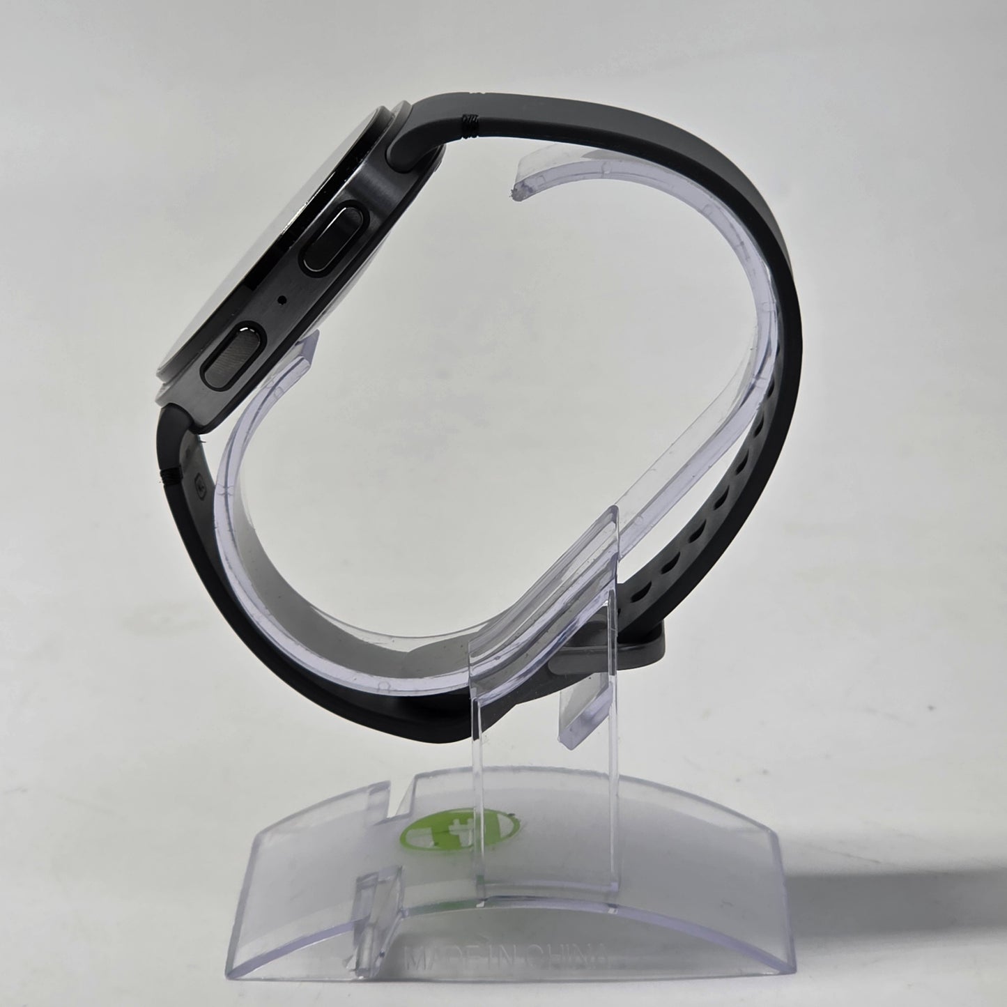 GPS Only Samsung Galaxy Watch8 Armor Aluminum SM-L330