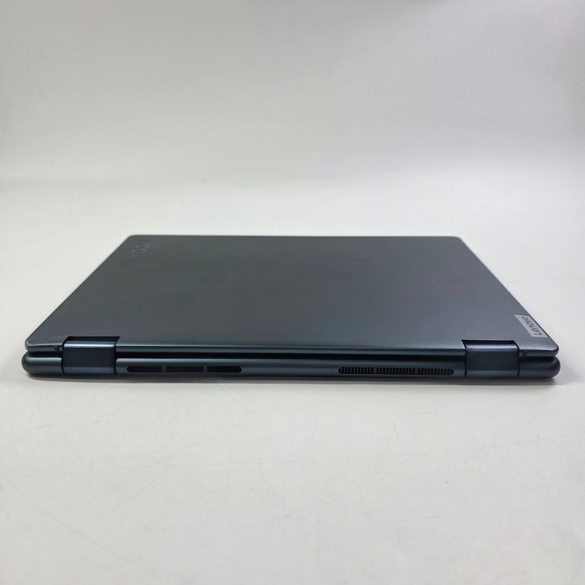 Lenovo Yoga 6 2-in-1 13.4 Ryzen 7 5700U 1.8GHz 16GB RAM 512GB SSD