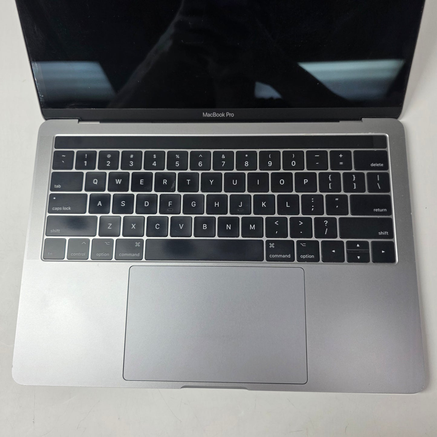 2017 Apple MacBook Pro 13.3" i7 1.7GHz 16GB RAM 1TB SSD Space Gray A1706