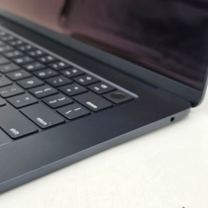 New 2025 Apple MacBook Air 15" M4 10C GPU 4.5GHz 16GB RAM 256GB SSD MW1L3LL/A