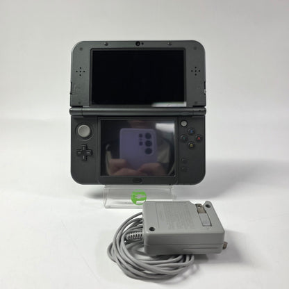 Nintendo 3DS XL Handheld Game Console RED-001 Silver/Black