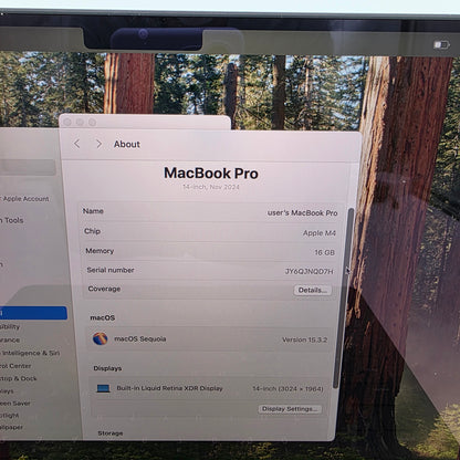 2024 Apple MacBook Air 14" M4 4.5GHz 16GB RAM 512GB SSD MW2U3LL/A