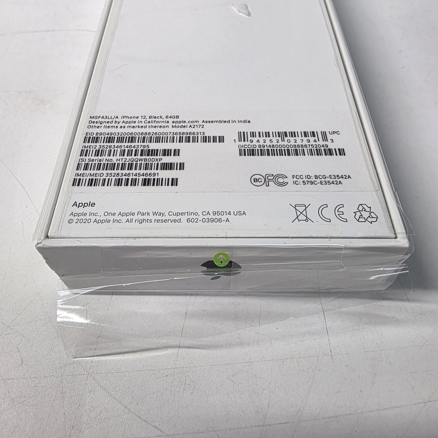 New Unlocked Apple iPhone 12 64GB Black MGF43LL/A