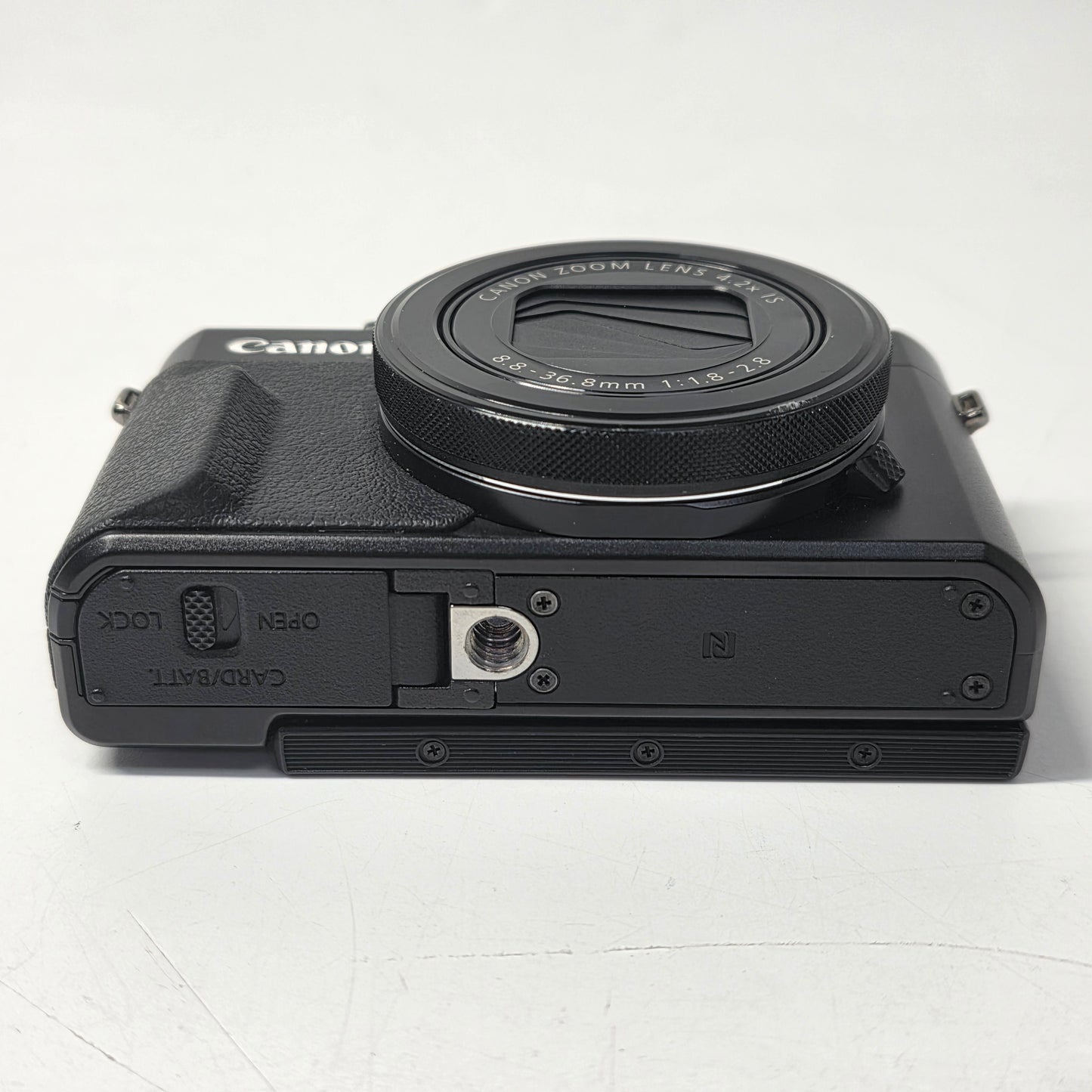 Canon PowerShot G7 X Mark II 20.1MP Digital Point-And-Shoot Camera