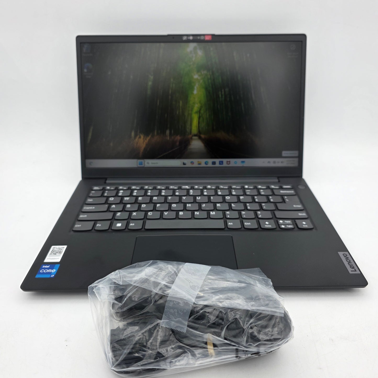 Lenovo V14 G4 IRU 14" i7-13620H 2.4GHz 16GB RAM 512GB SSD