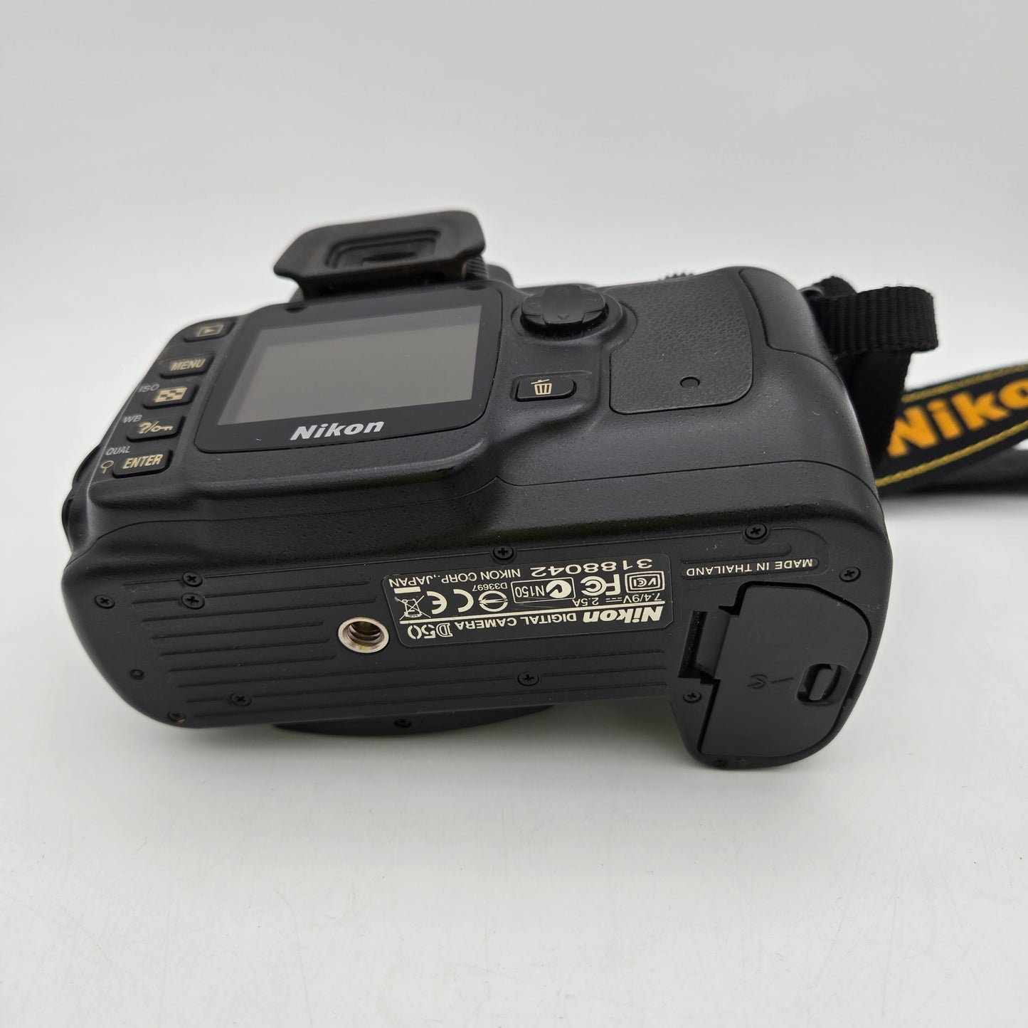 Nikon D50 6.1MP Digital SLR DSLR Camera Body Only