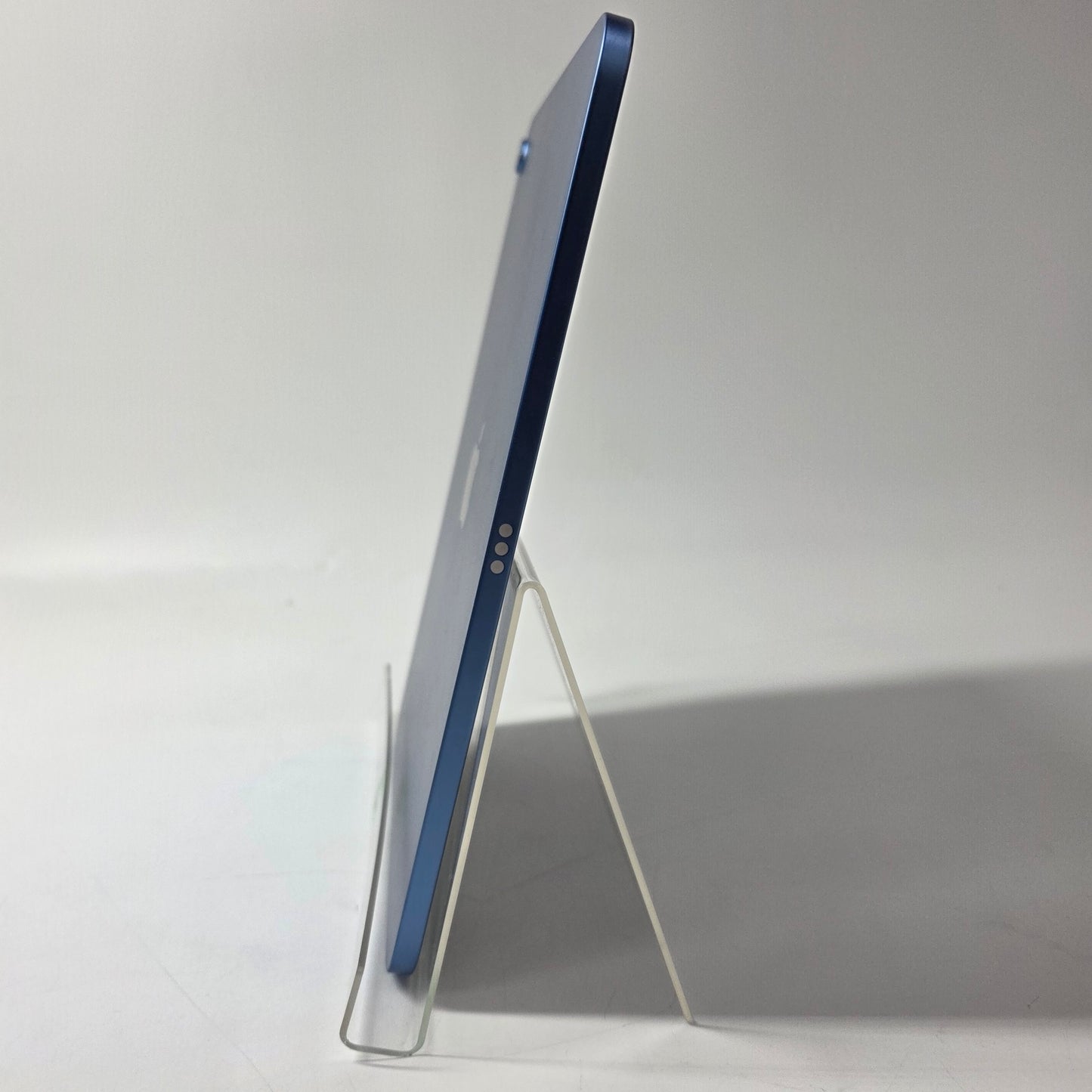 WiFi Only Apple iPad 10th Gen 128GB Blue MD4A4CL/A