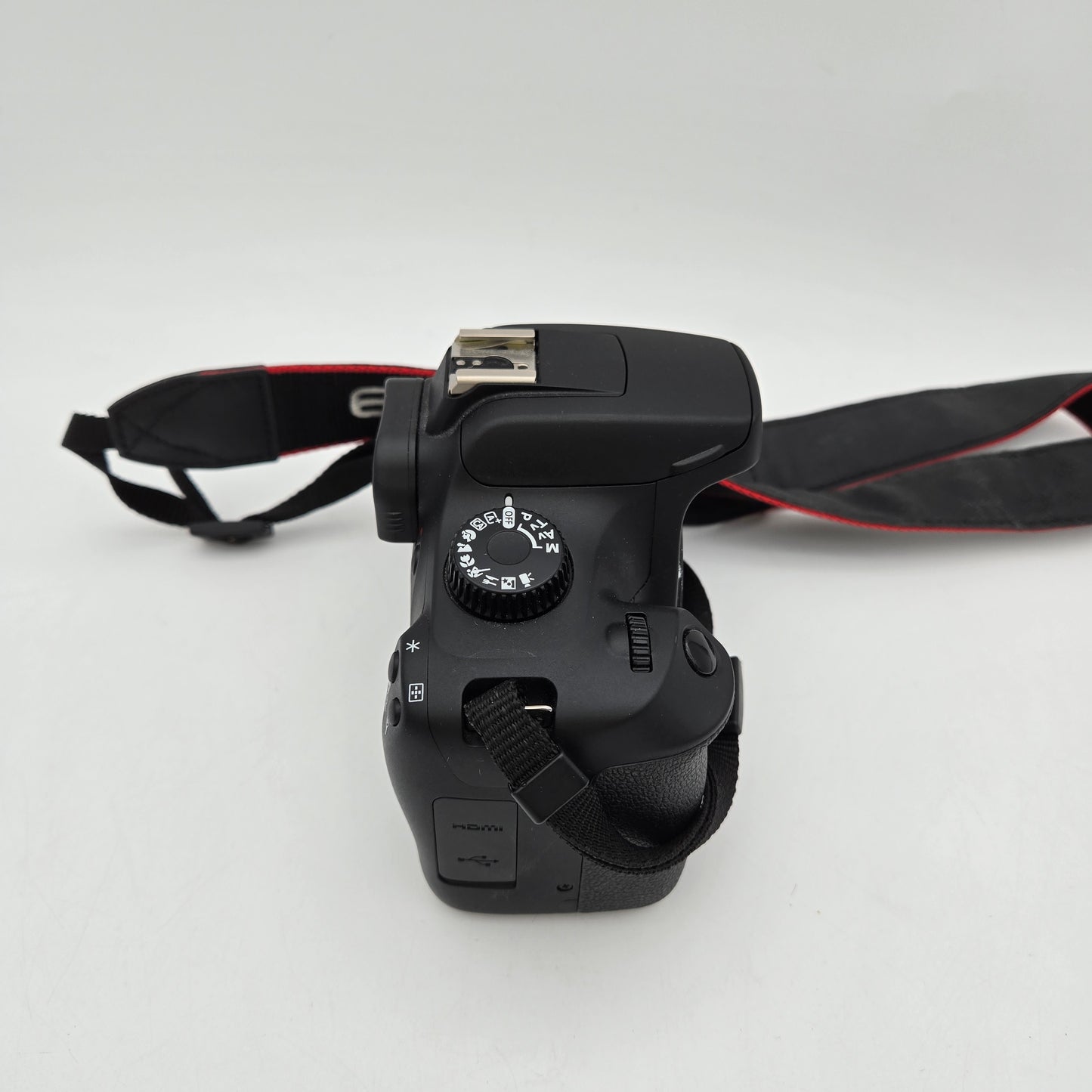 Canon EOS 4000D 18.0MP Digital SLR DSLR Camera
