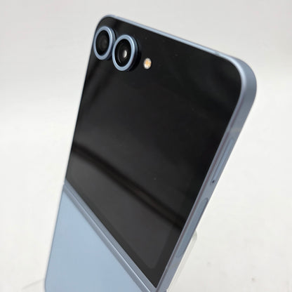 Unlocked Samsung Galaxy Z Flip6 12GB RAM 256GB SM-F741U1 Absolute Black