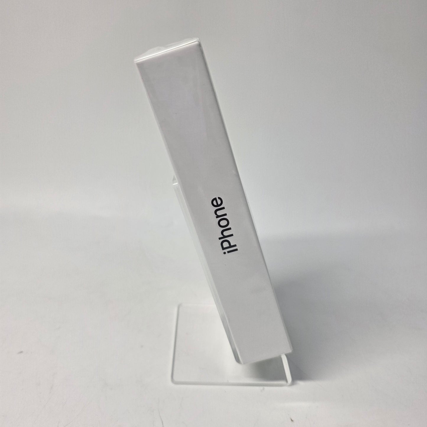 New Unlocked Apple iPhone 12 64GB Black MGF43LL/A