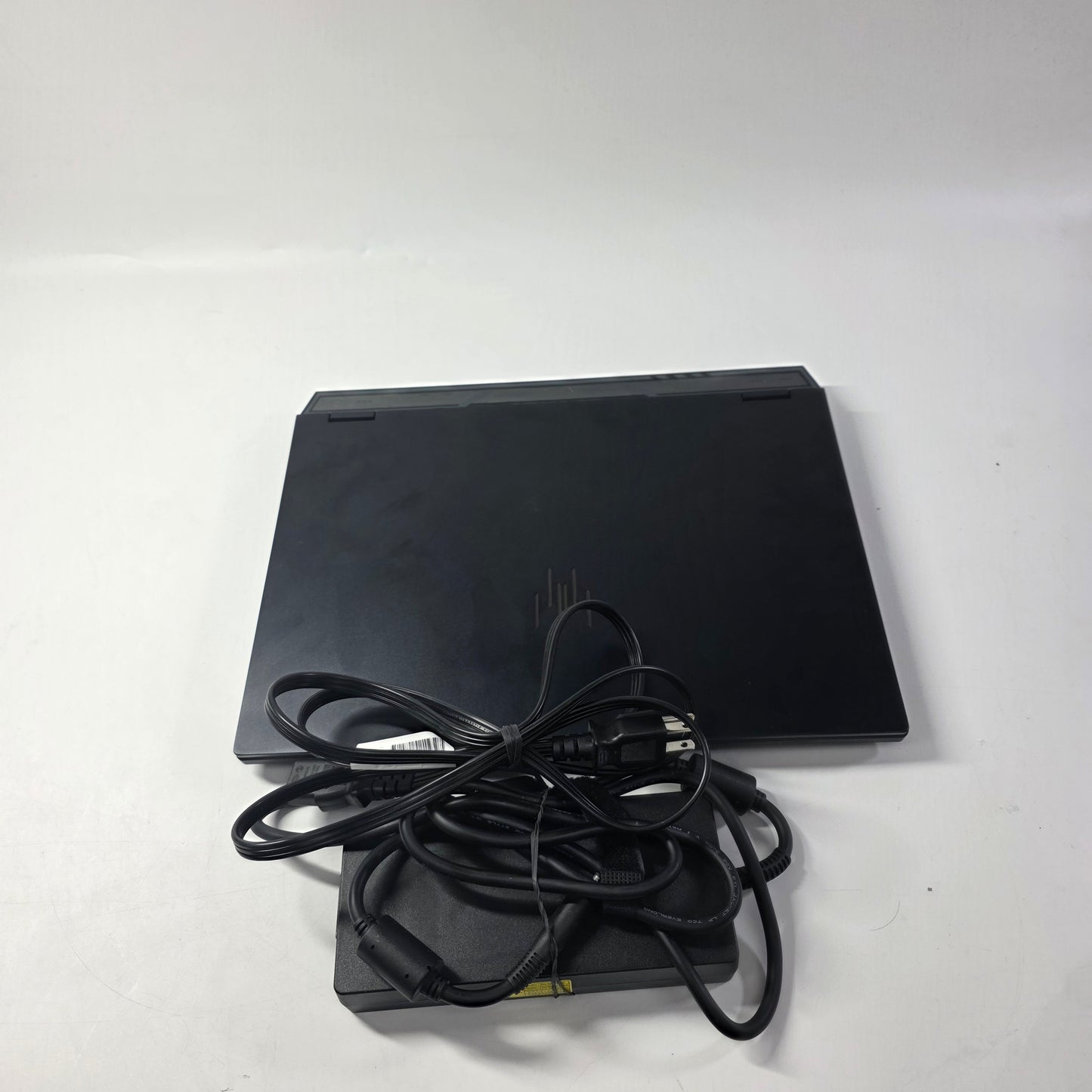 Acer Predator Helios Neo 16 PHN16-72 16" i9-14900HX 2.2GHz 16GB RAM 1TB SSD 4070