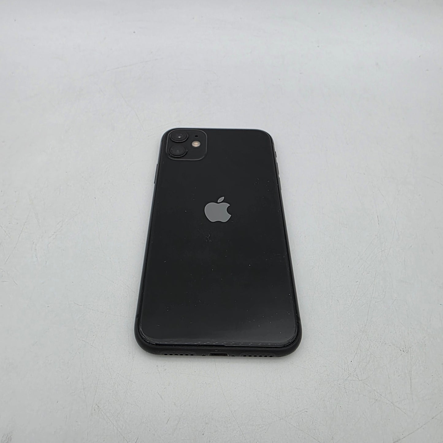 Unlocked Apple iPhone 11 64GB 18.7 Black MH8Y3LL/A