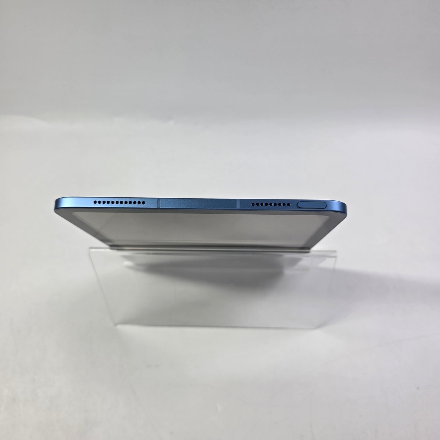 Apple iPad 11" (A16) 128GB Blue MD7G4LL/A