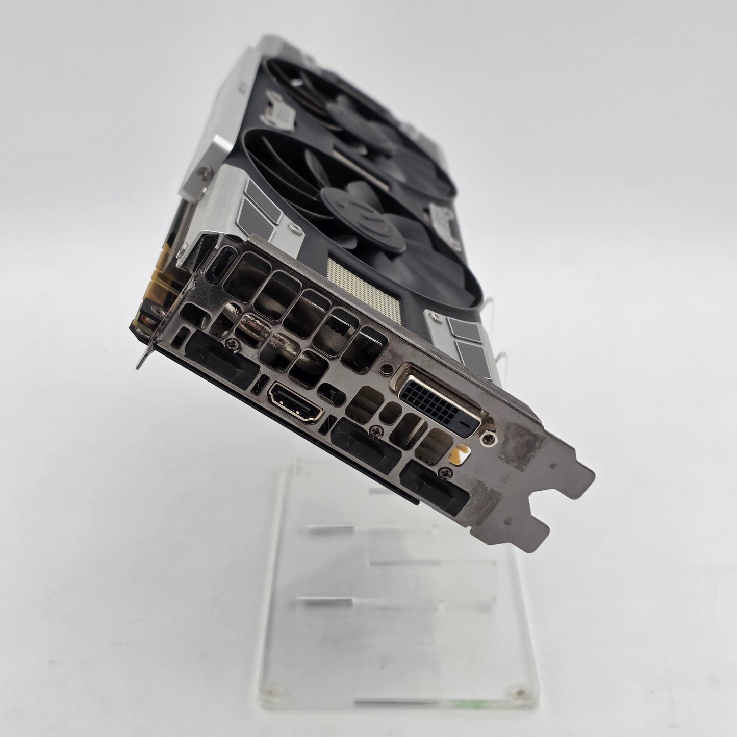 EVGA GeForce GTX 1070 8GB GDDR5 Graphics Card 08G-P4-6173-KR