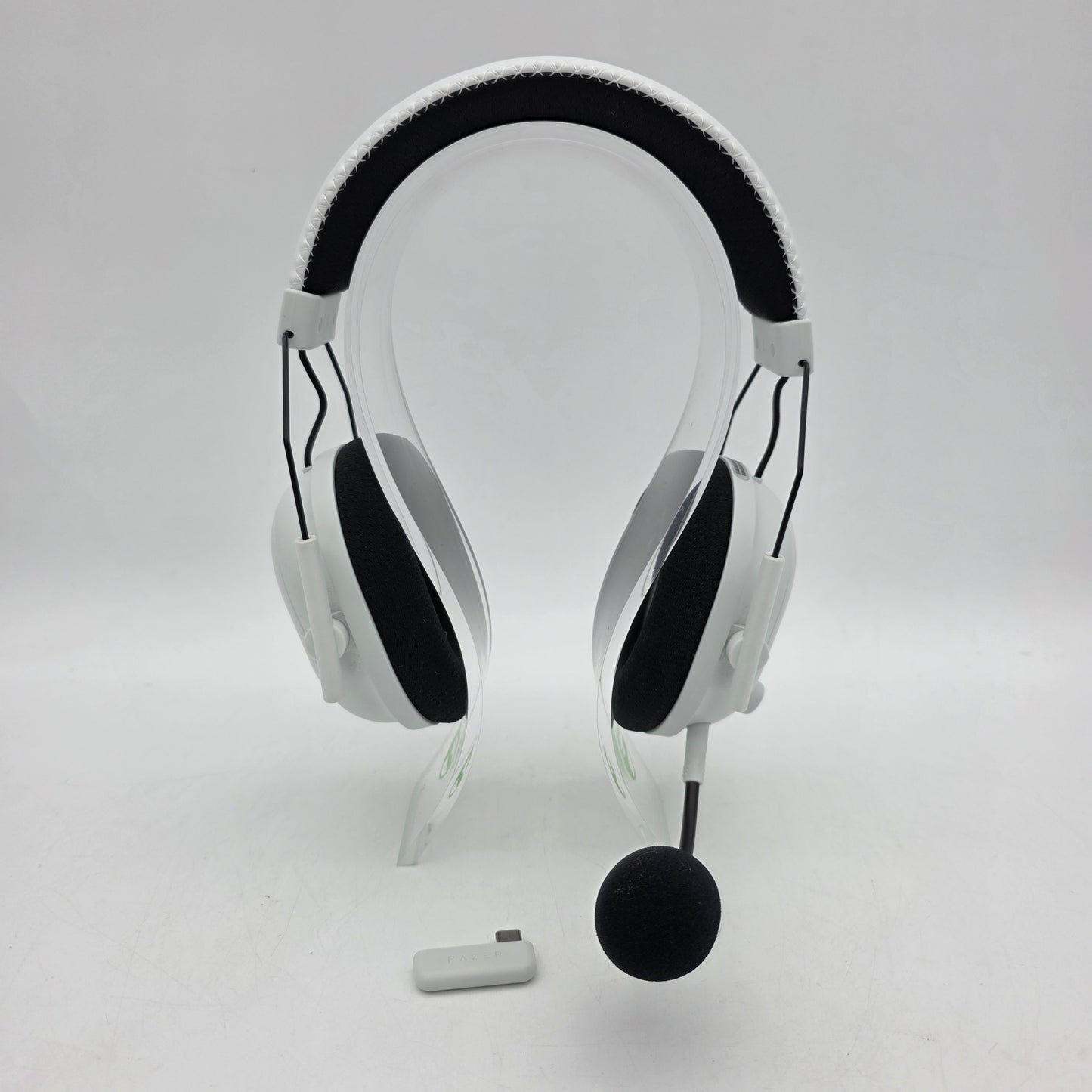 Razer BLACKSHARK V2 Gaming Headset White RZ04-04530600