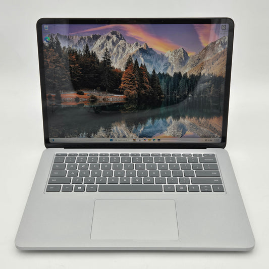 Microsoft Surface Laptop Studio 1964 14.4" i5-11300H 3.1GHz 16GB RAM 512GB SSD