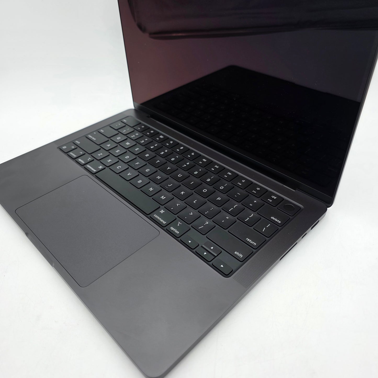 2024 Apple MacBook Pro 14" M4 10C GPU 4.5GHz 16GB RAM 512GB SSD MW2U3LL/A