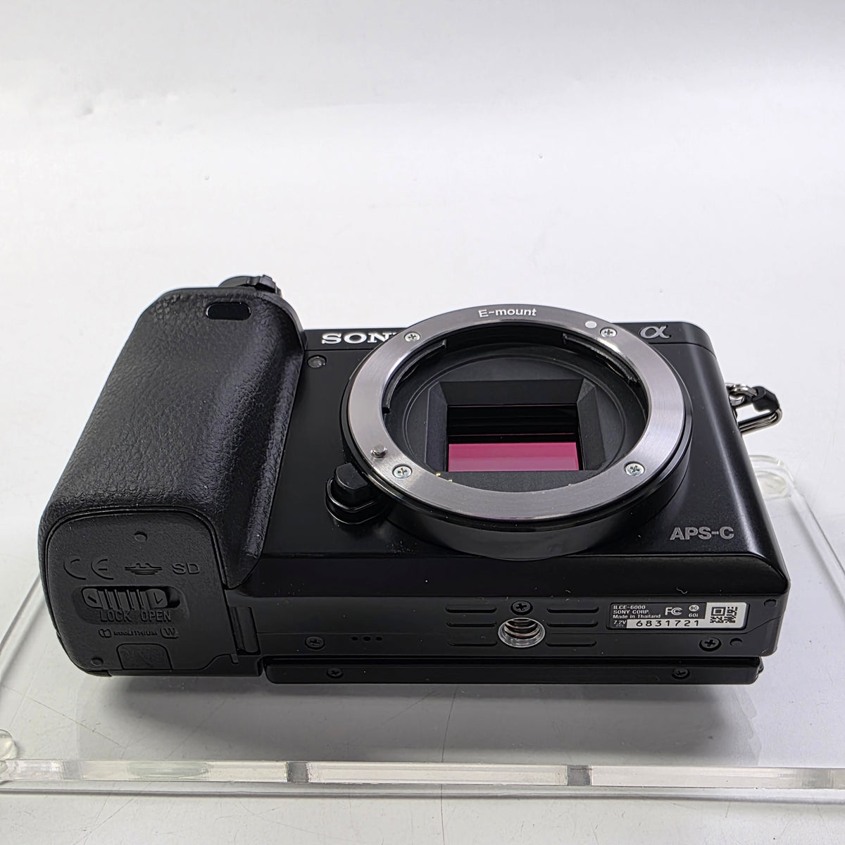 Sony Alpha A6000 24.3MP APS-C Interchangeable Lens Camera
