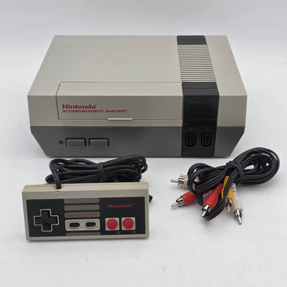 Nintendo Entertainment System NES Video Game Console NES-001 Gray