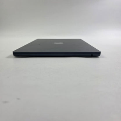 2025 Apple Macbook Air 13.6" M4 8C GPU 4.5GHz 16GB RAM 256GB SSD A3240