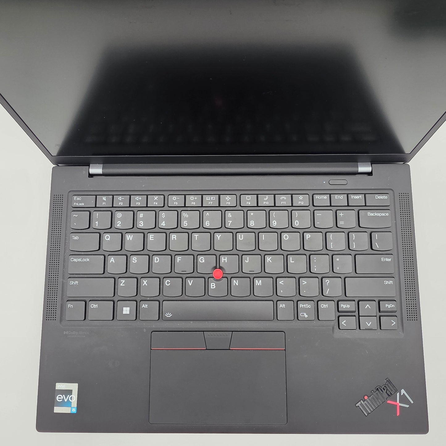 Lenovo ThinkPad X1 Carbon Gen 10 14" i5-1240P 1.7GHz 16GB RAM 512GB SSD