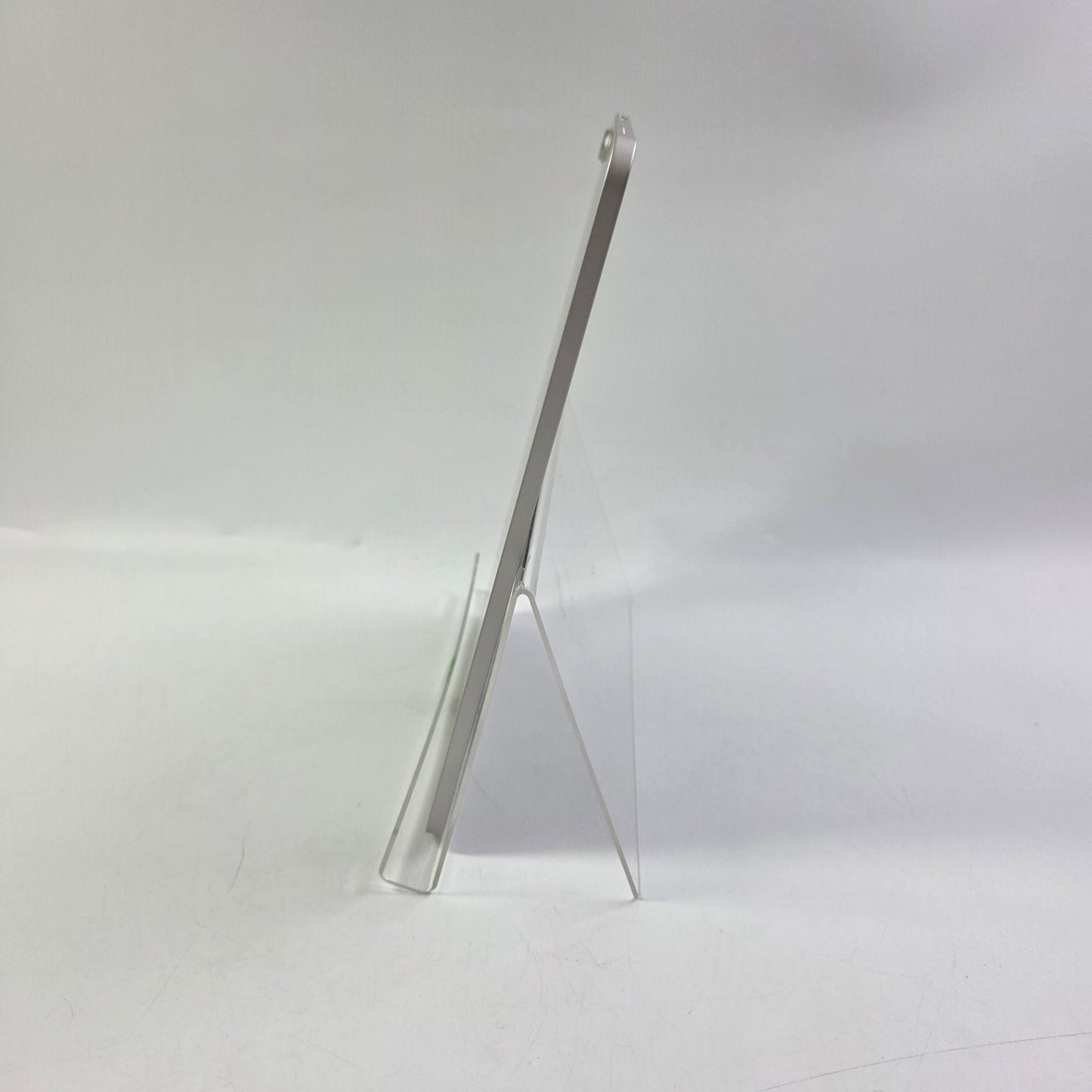 WiFi Only Apple iPad Air 11" M2 256GB Silver MUWJ3LL/A