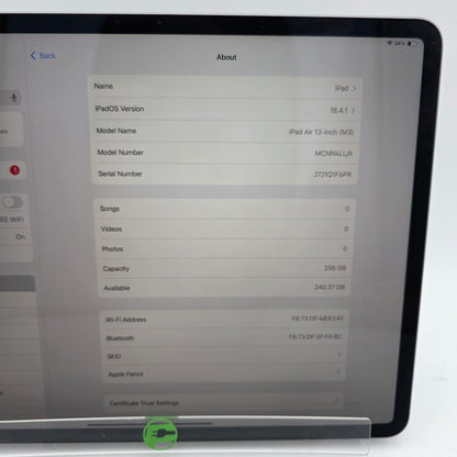 WiFi Only Apple iPad Air 13" M3 256GB 18.4.1 Space Gray MCNN4L/A With Extras