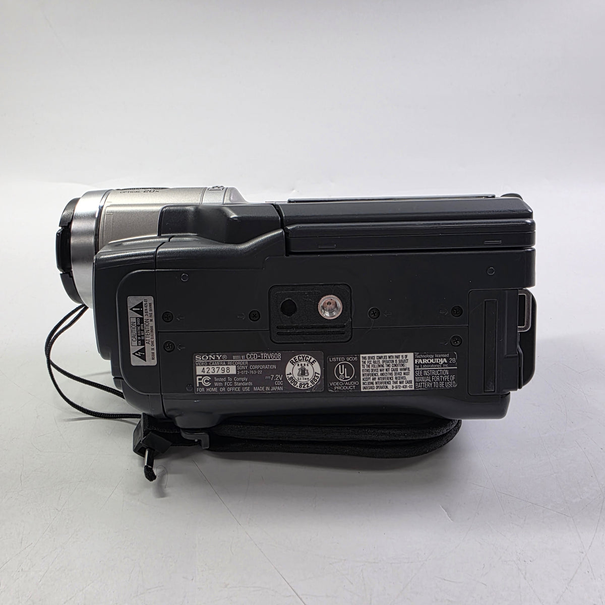 Sony CCD-TRV608 9.2MP Compact Digital Camera