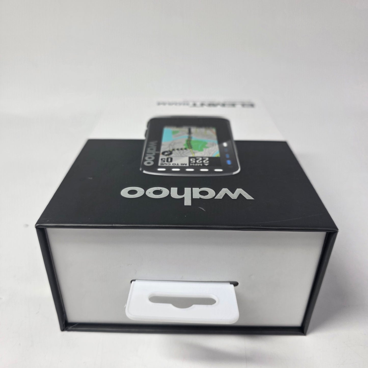 New WAHOO ELEMNT ROAM WF144 Cycling GPS WF144