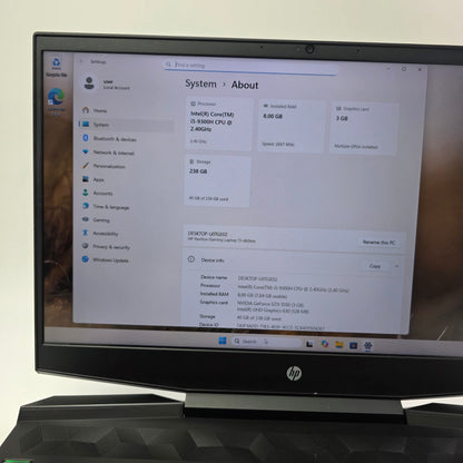 HP Pavilion Gaming 15.3 i5-9300H 2.4GHz 8GB RAM 256GB SSD GeForce GTX 1050