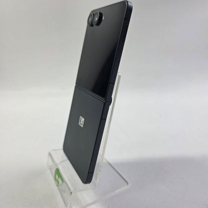 Factory Unlocked Samsung Galaxy Z Flip8 12GB RAM 512GB SM-F776U1 Graphite