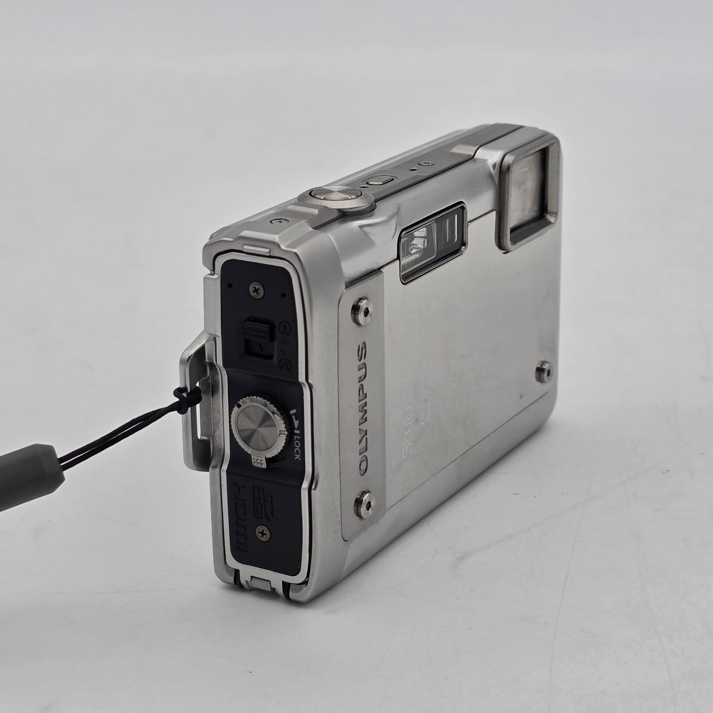 Olympus Stylus Tough 8010 14MP Waterproof Shockproof Digital Camera